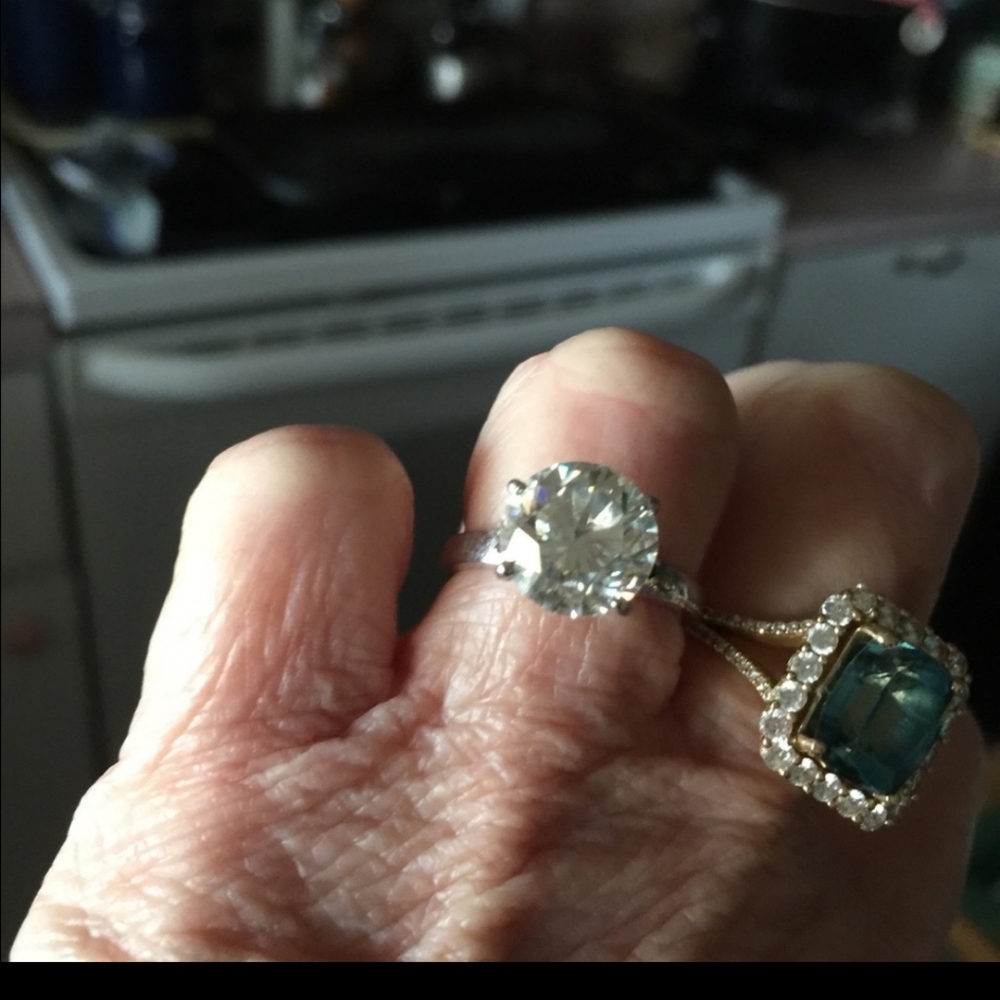 Mossinite - Picture 5 of 8